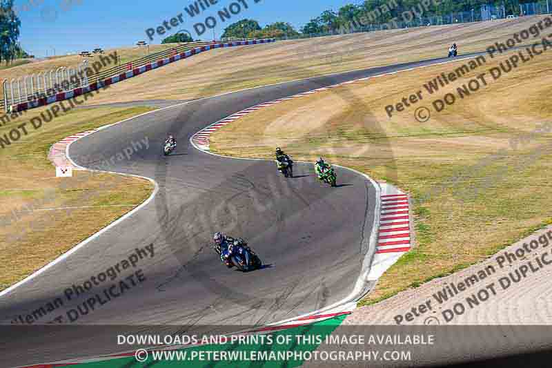 donington no limits trackday;donington park photographs;donington trackday photographs;no limits trackdays;peter wileman photography;trackday digital images;trackday photos